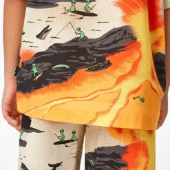 GOTS Adi Shorts Alien Tourists>Molo Clearance