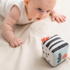 Happy Clouds Kontrast Baby Cube Colour Mix><noscript><img width=