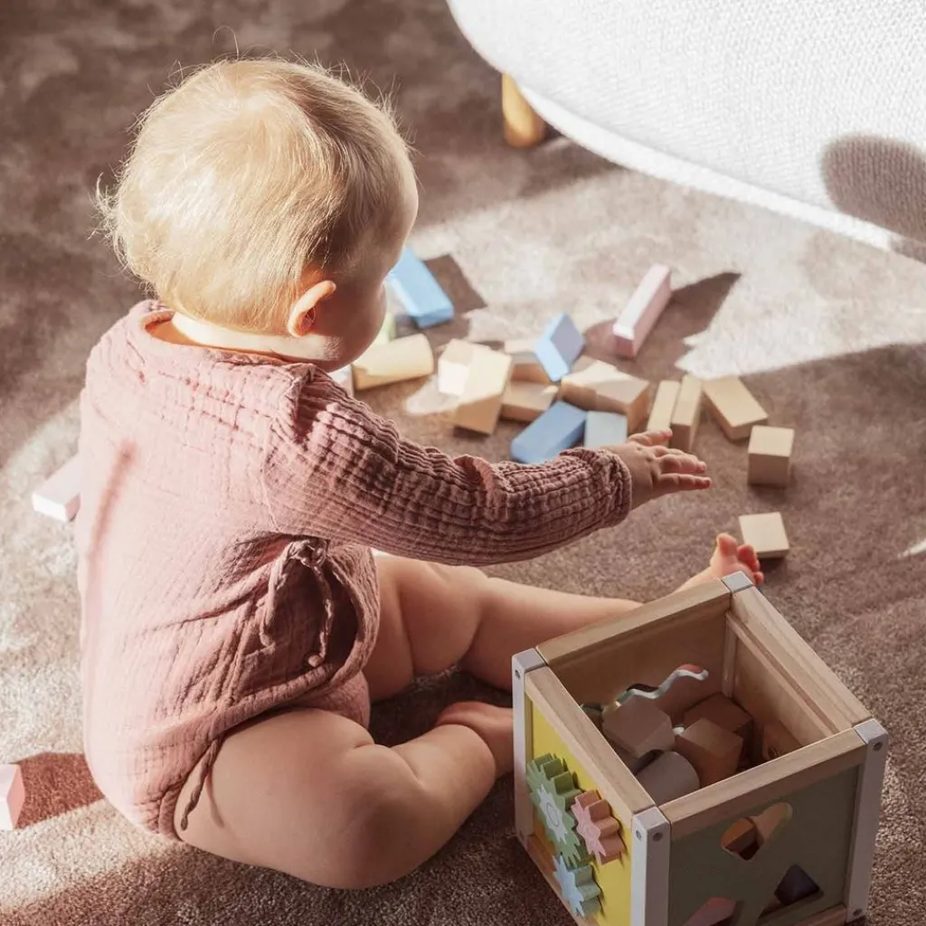 Liten Aktivitetskub>Stoy