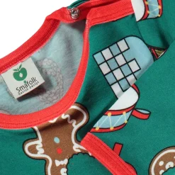 Onesie i Petroleum Green med juldekorationer><noscript><img width=