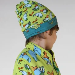 Reversible beanie with badger, fox and Fall leaves Pear Green><noscript><img width=