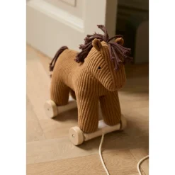 Vera Draghäst Brown><noscript><img width=