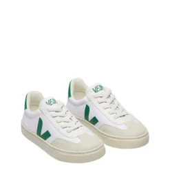 White Emeraude><noscript><img width=