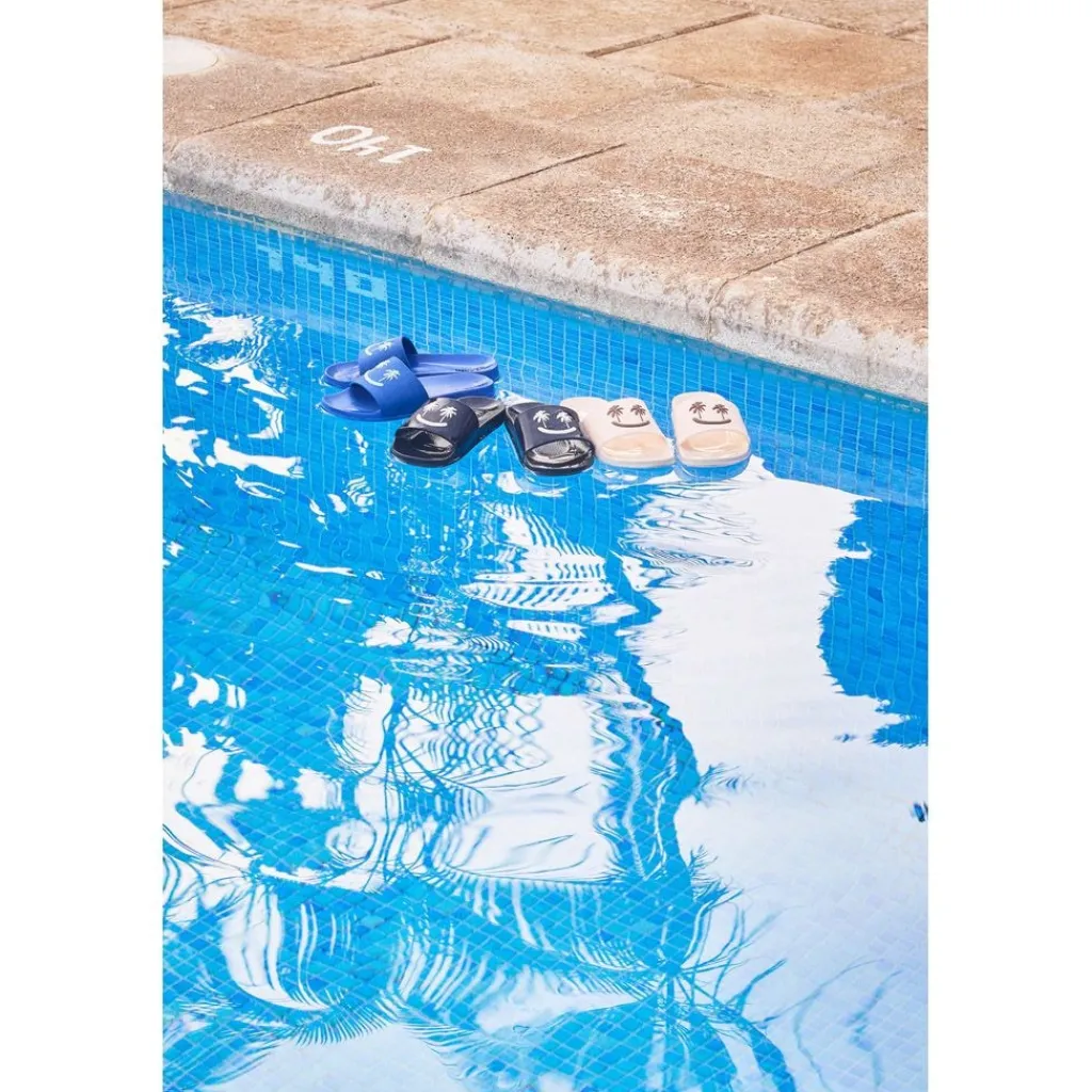 Zhappy Flip-Flops Black>Molo Clearance